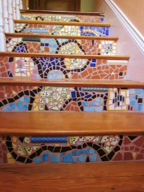 escaliers decores de mosaiques 10