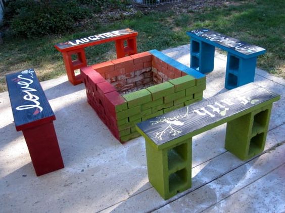 idees de blocs de beton peints pour decorer 6