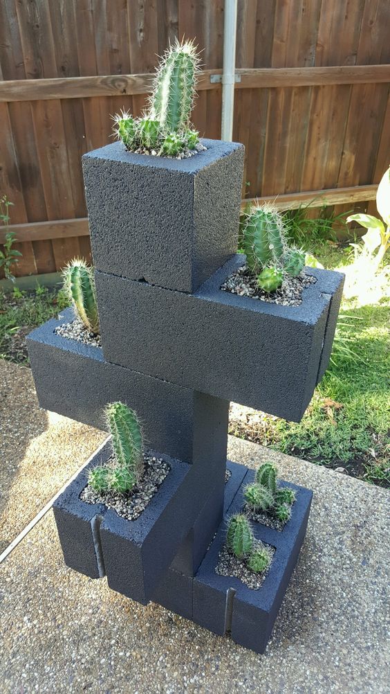 blocs de beton pour la decoration de jardin 2
