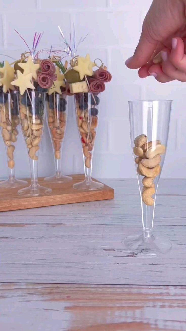 servir la charcuterie lors des fetes dans un verre 8