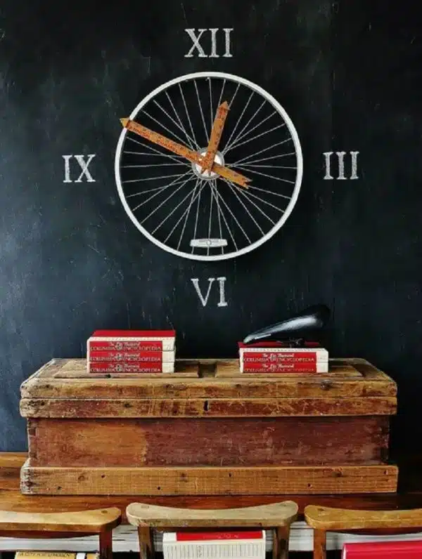 idees de reutilisation creative de vieilles roues de velo 1