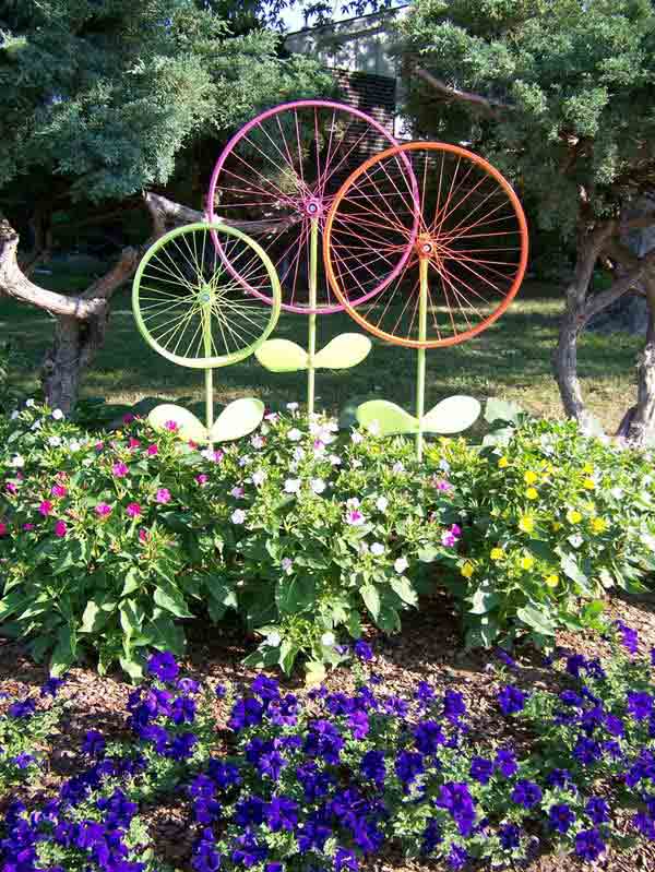 idees de reutilisation creative de vieilles roues de velo